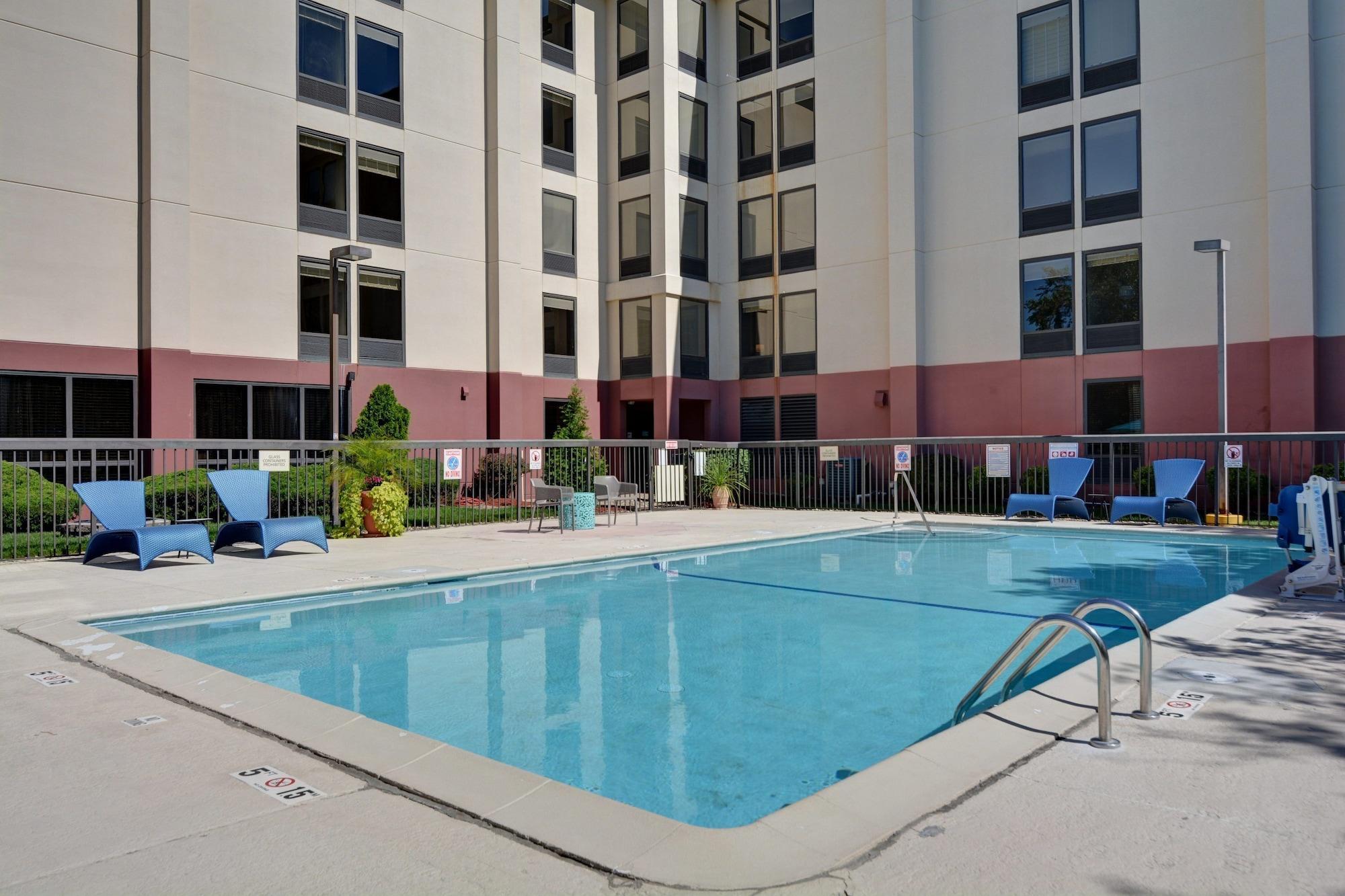 Hampton Inn Overland Park Exterior foto