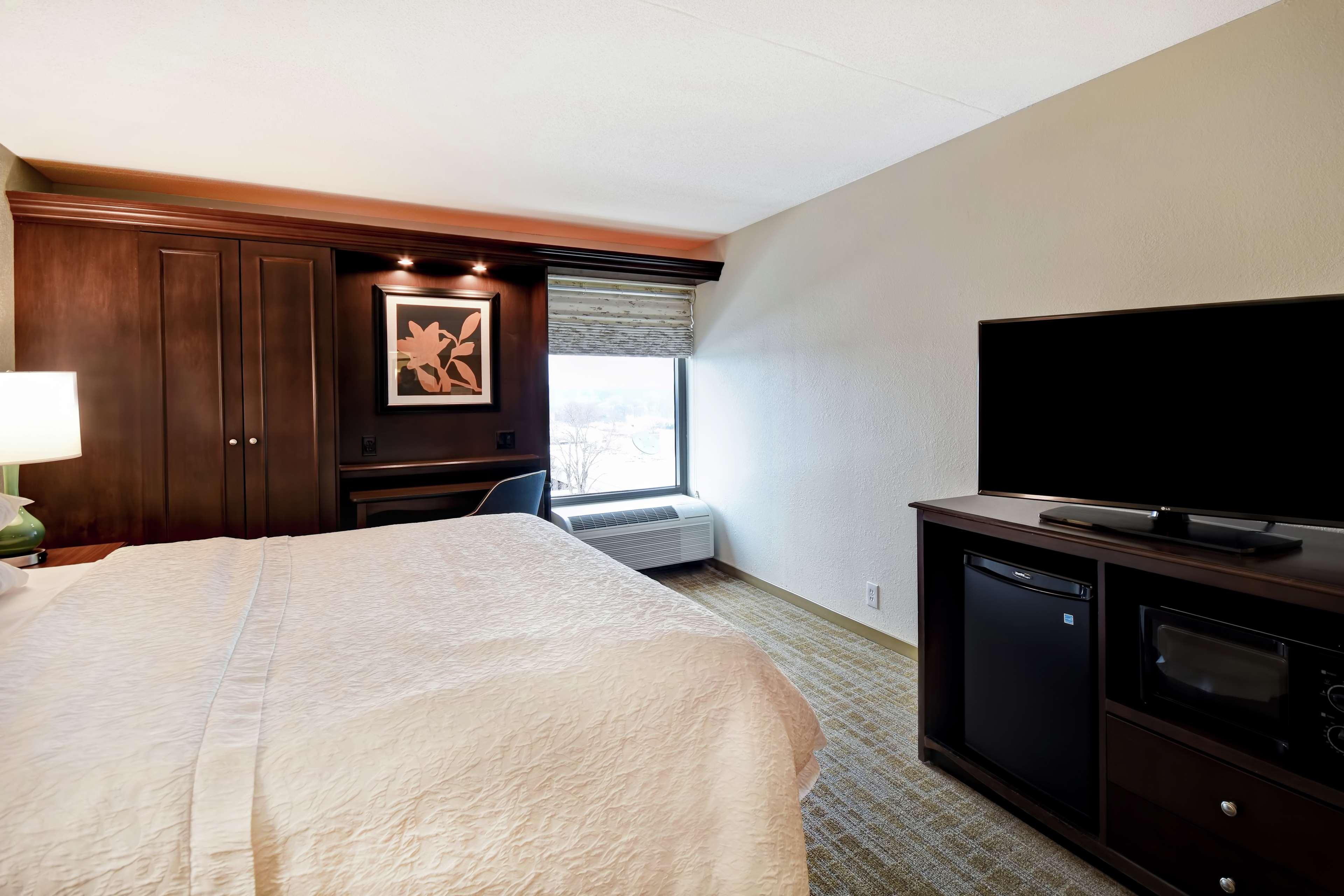 Hampton Inn Overland Park Exterior foto